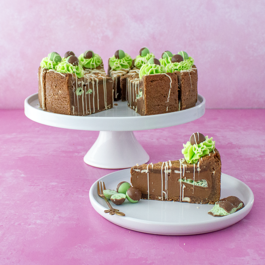 PREORDER - Full Mint Aero Cookie Pie - 12 Slices