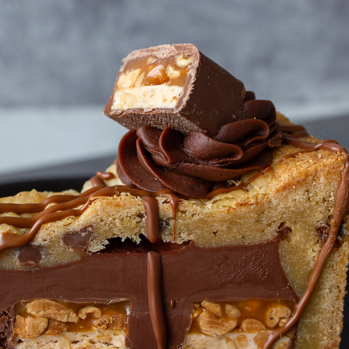 PREORDER - Full Snickers Cookie Pie - 12 Slices