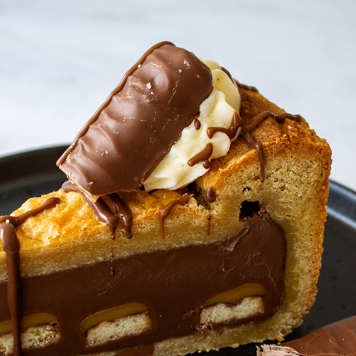 Twix Cookie Pie Slice
