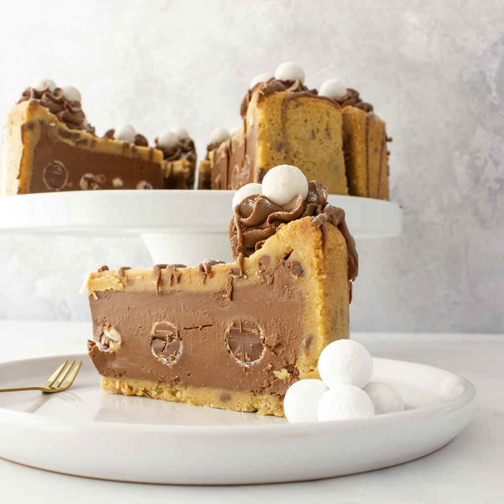 PREORDER - Full Snowball Cookie Pie - 12 Slices