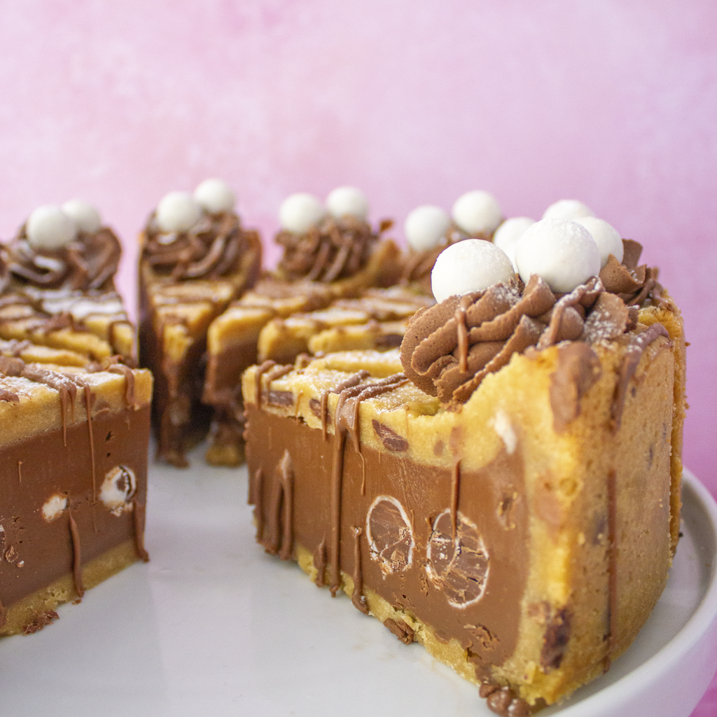 PREORDER - Full Snowball Cookie Pie - 12 Slices