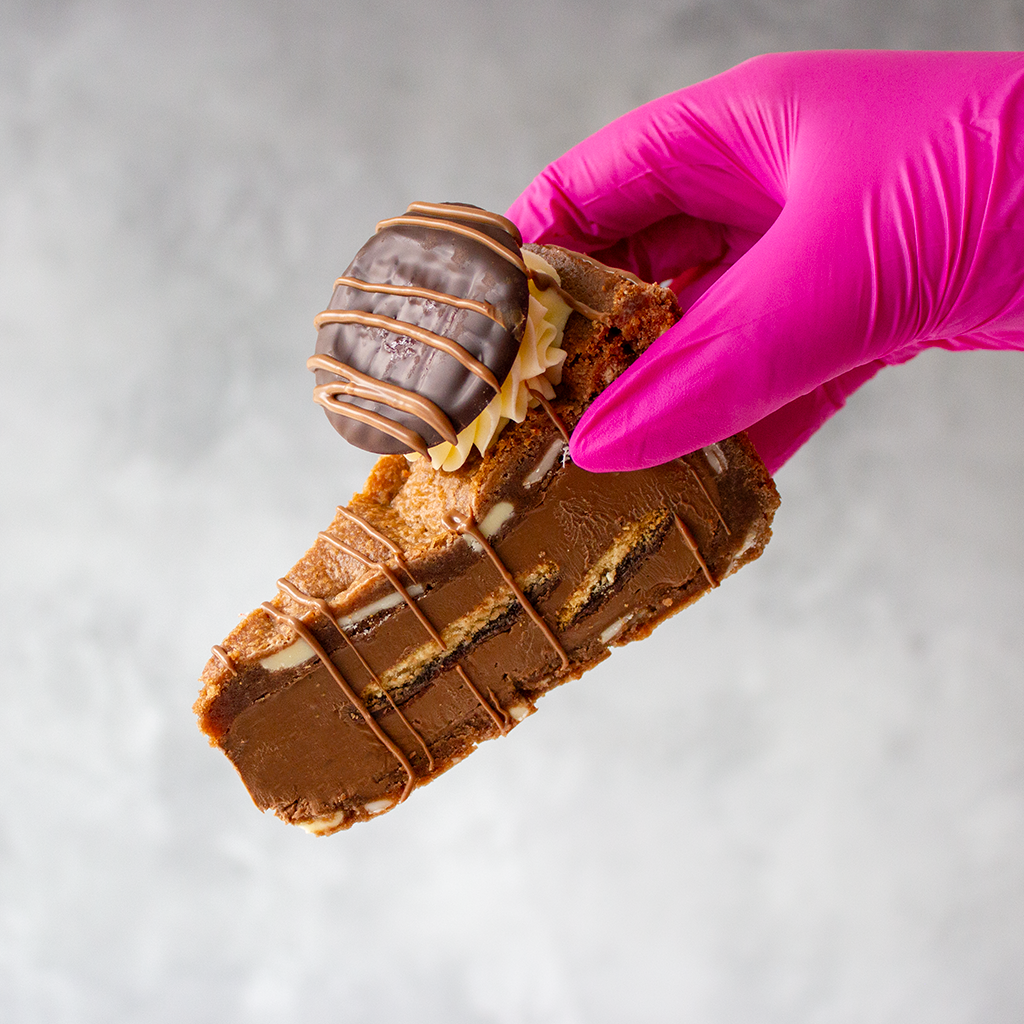 Jaffa Cake Cookie Pie Slice