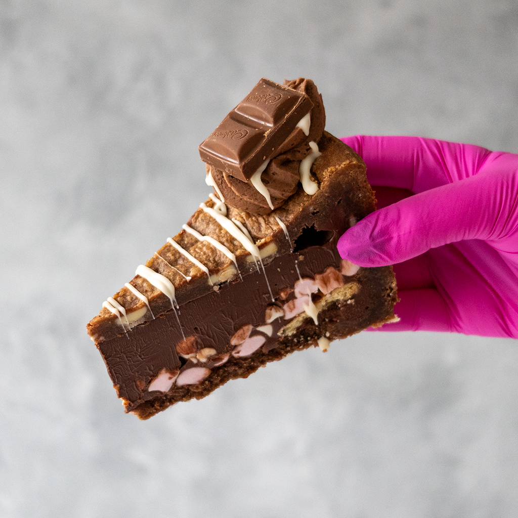 S'mores Cookie Pie Slice