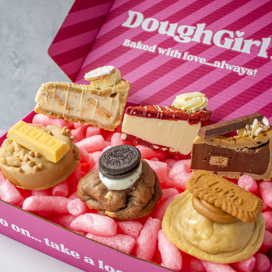 DoughGirl Graduation Cookies and Cookie Pies Congratulations Bundle - UK-wide delivery