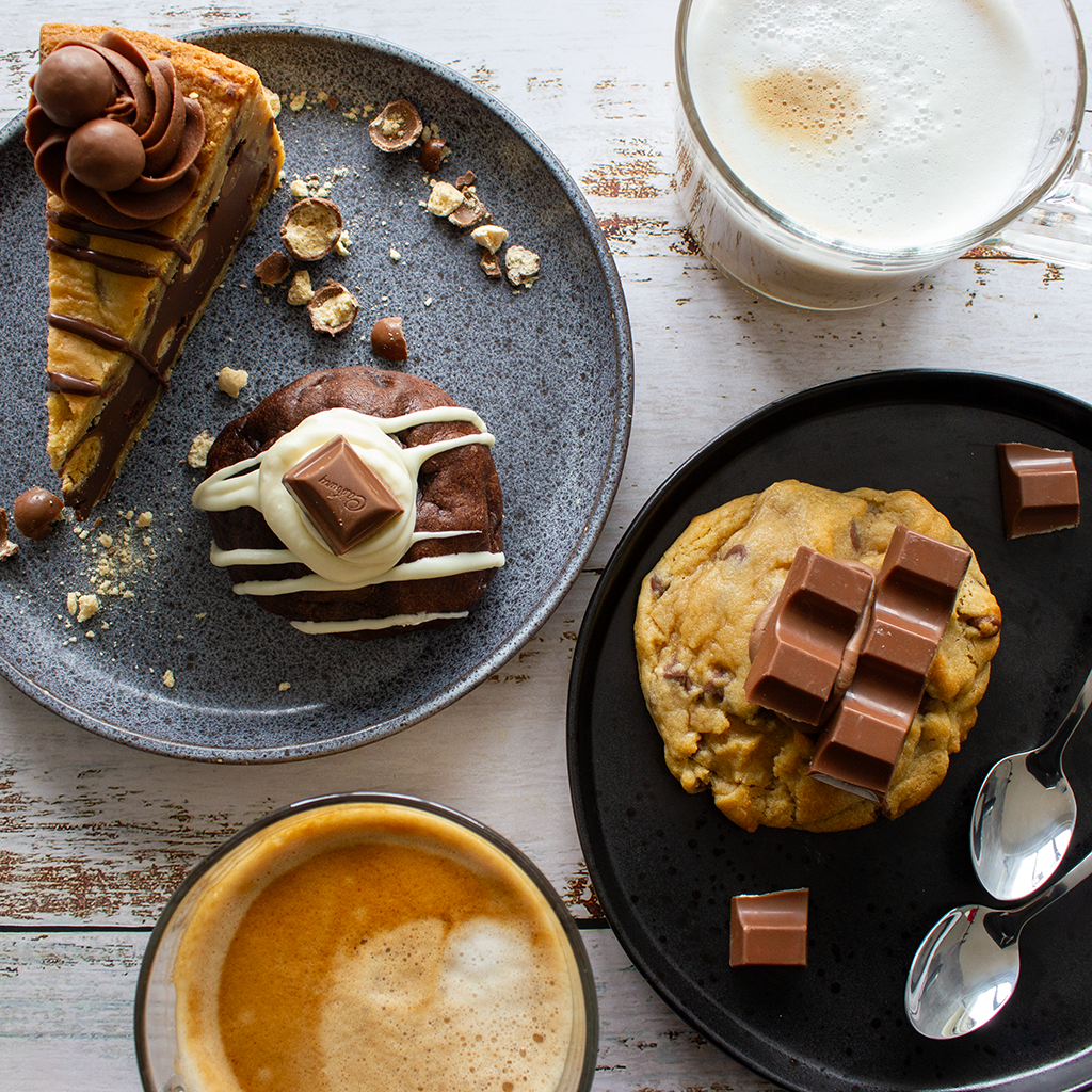 Cookie Pairing 101: The Perfect Drinks to Enjoy with Your DoughGirl Treats