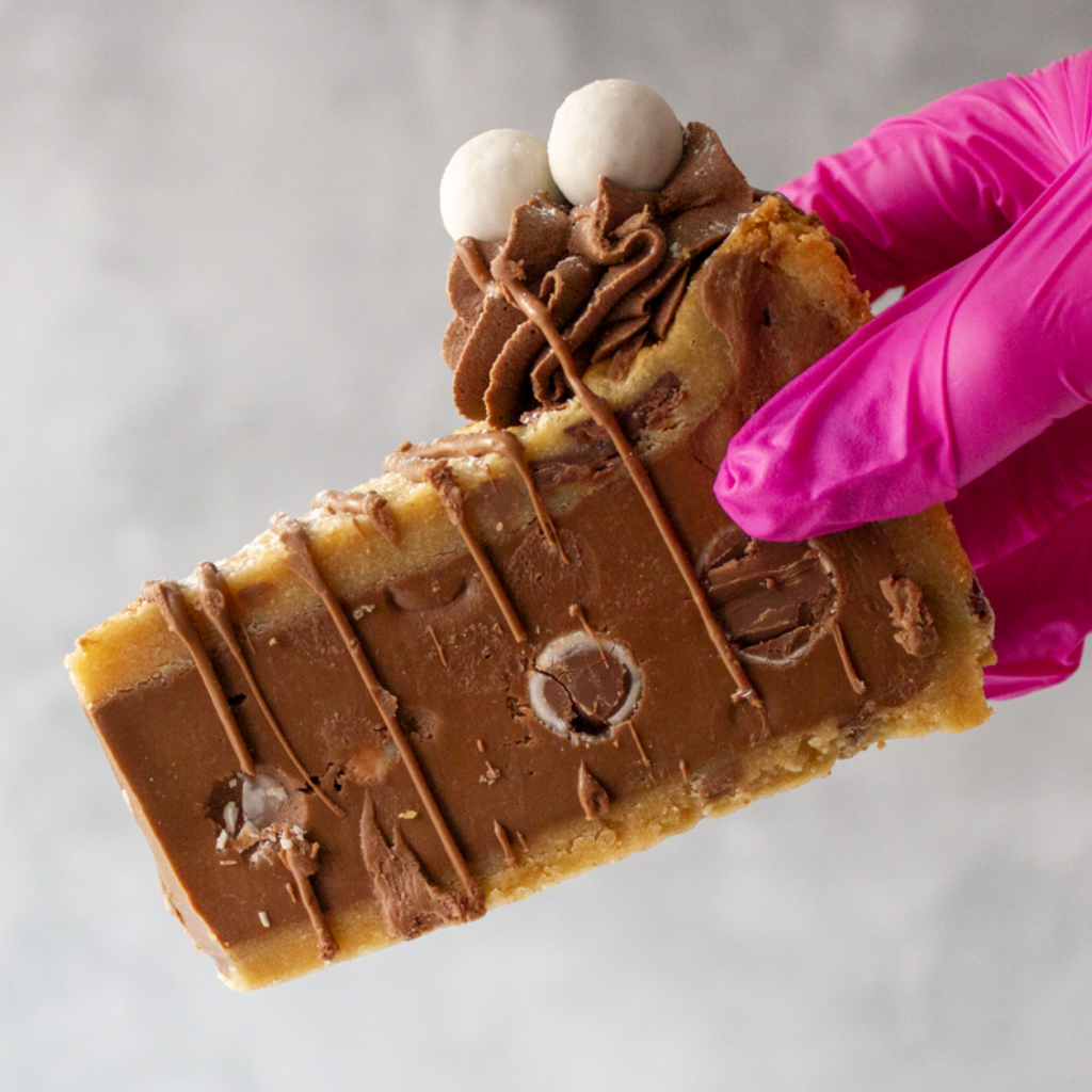 Snowball Cookie Pie Slice