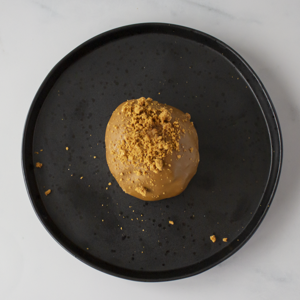 Loaded Legend Choccy Boom Bite with Biscoff