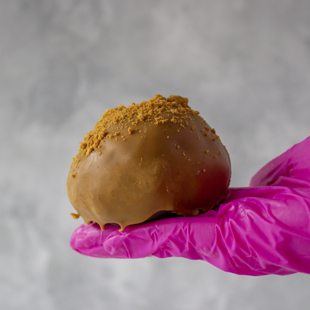 Loaded Legend Choccy Boom Bite with Biscoff
