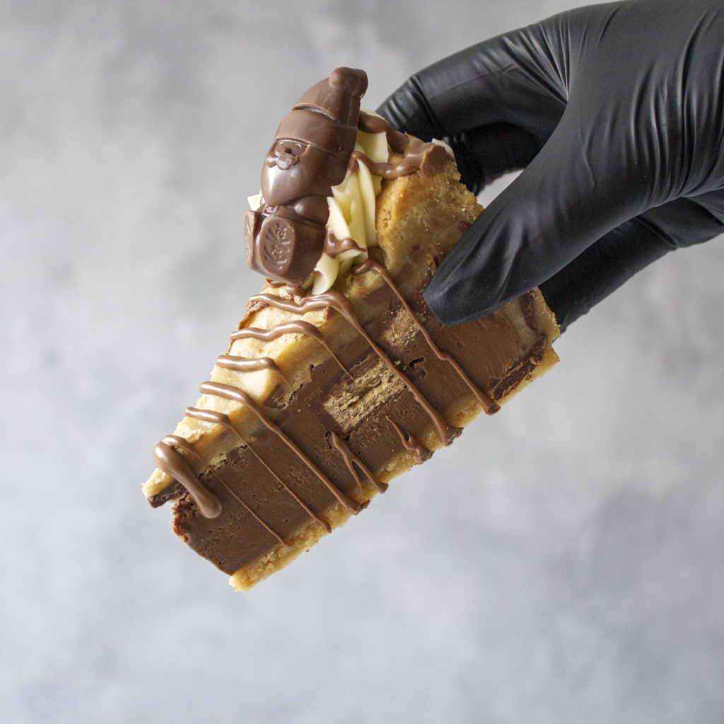 KitKat Santa Christmas Cookie Pie Slice