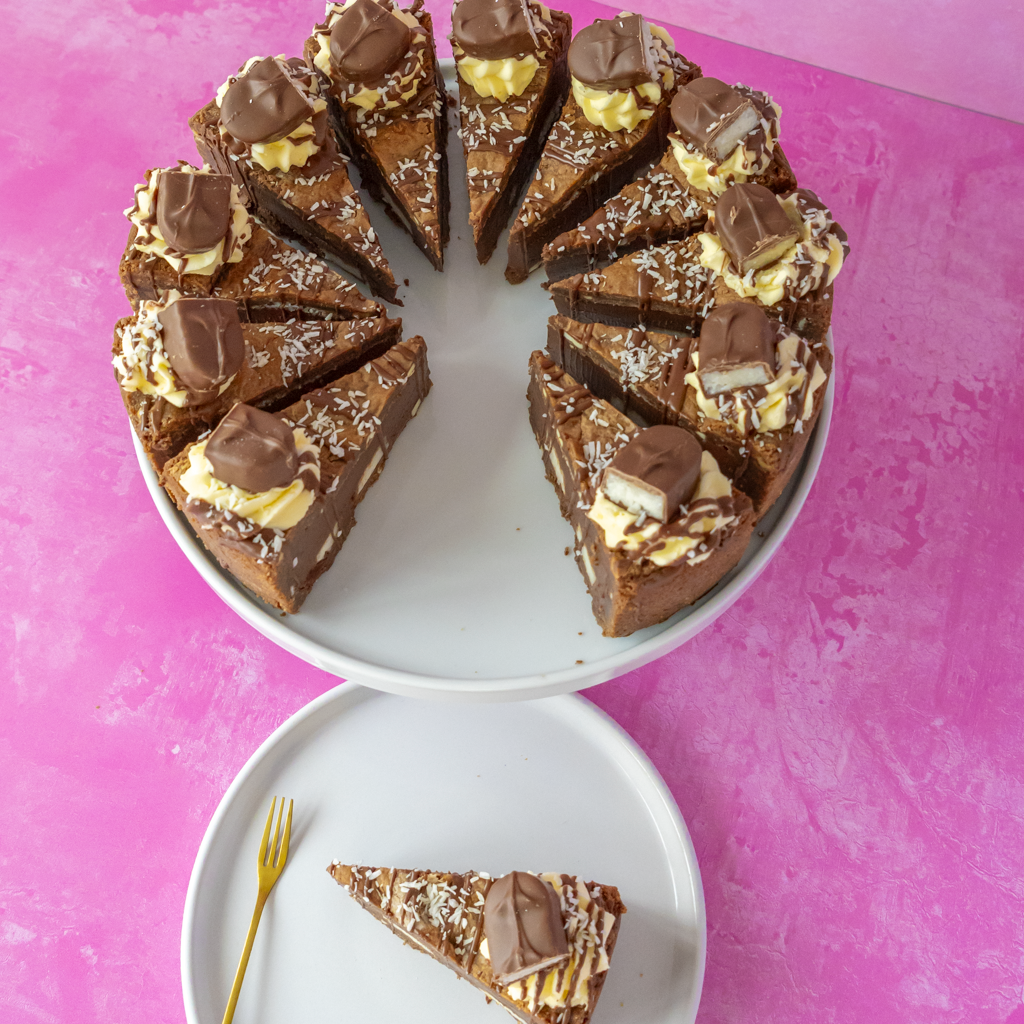 PREORDER - Full Limited Bounty Cookie Pie - 12 Slices