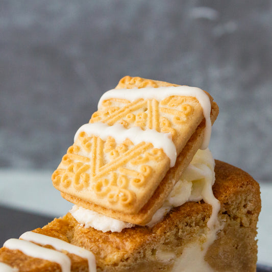 Full Custard Cream Cookie Pie - 12 Slices