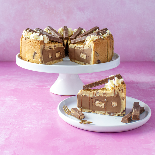 PREORDER - Full KitKat Cookie Pie - 12 Slices