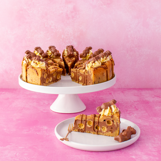 PREORDER - Full Malteser Reindeer Christmas Cookie Pie - 12 Slices