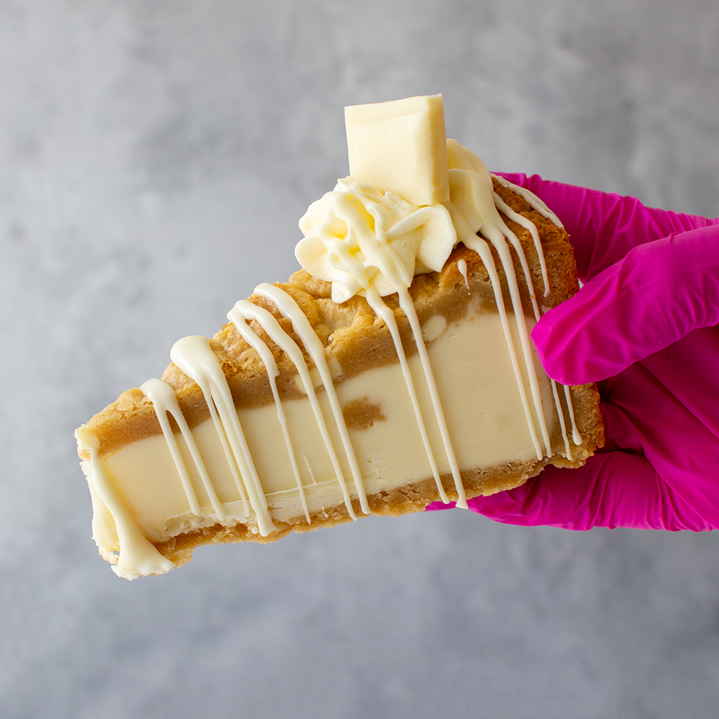 Full Milkybar Cookie Pie - 12 Slices