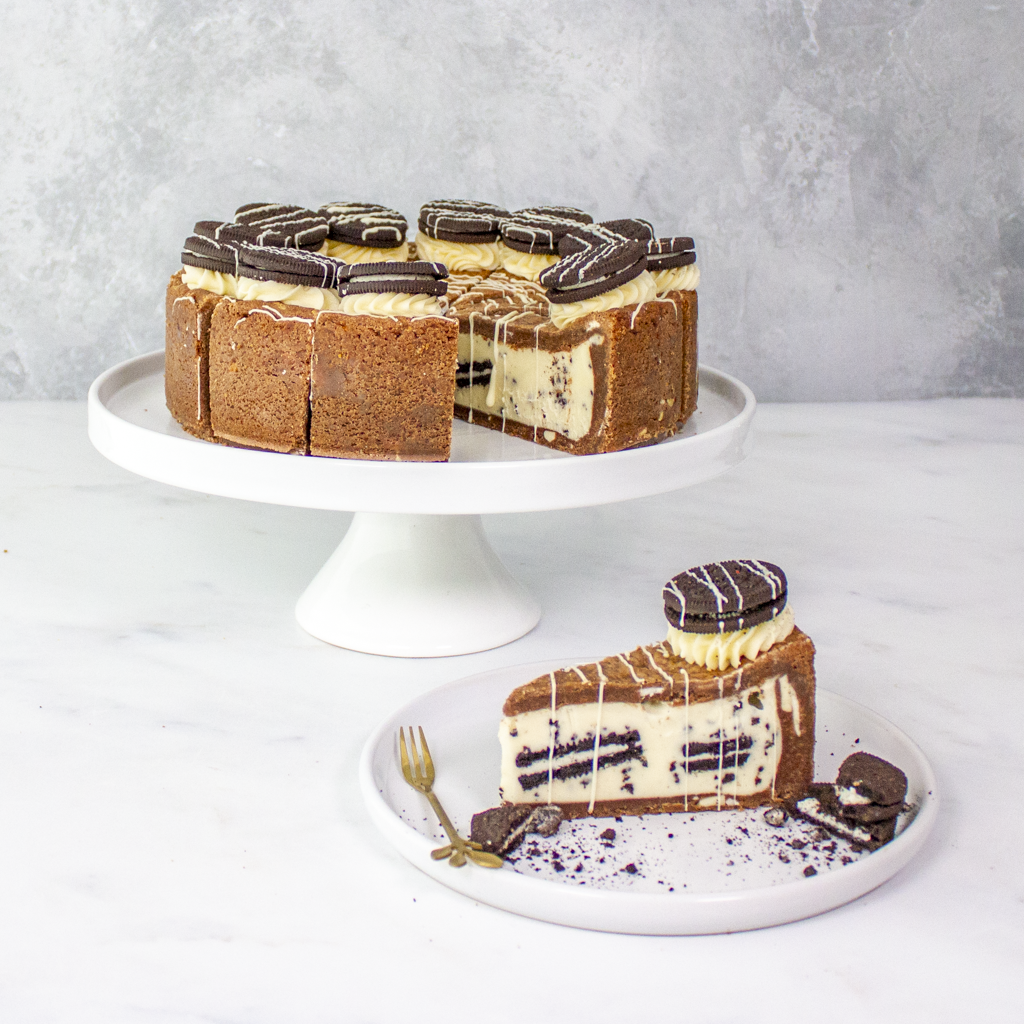 PREORDER - Full Oreo Cookie Pie - 12 Slices
