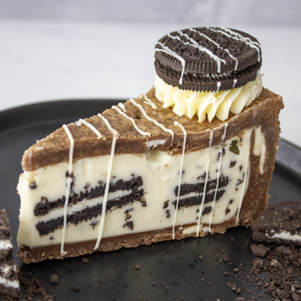Cookies ’n Cream Cookie Pie Slice