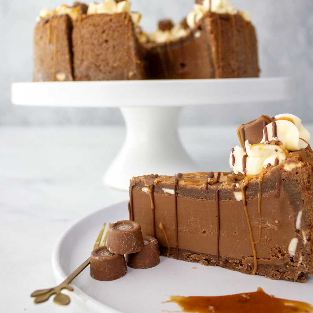 PREORDER - Full Rolo Cookie Pie - 12 Slices