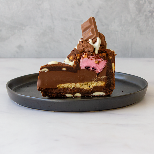 S'mores Cookie Pie Slice