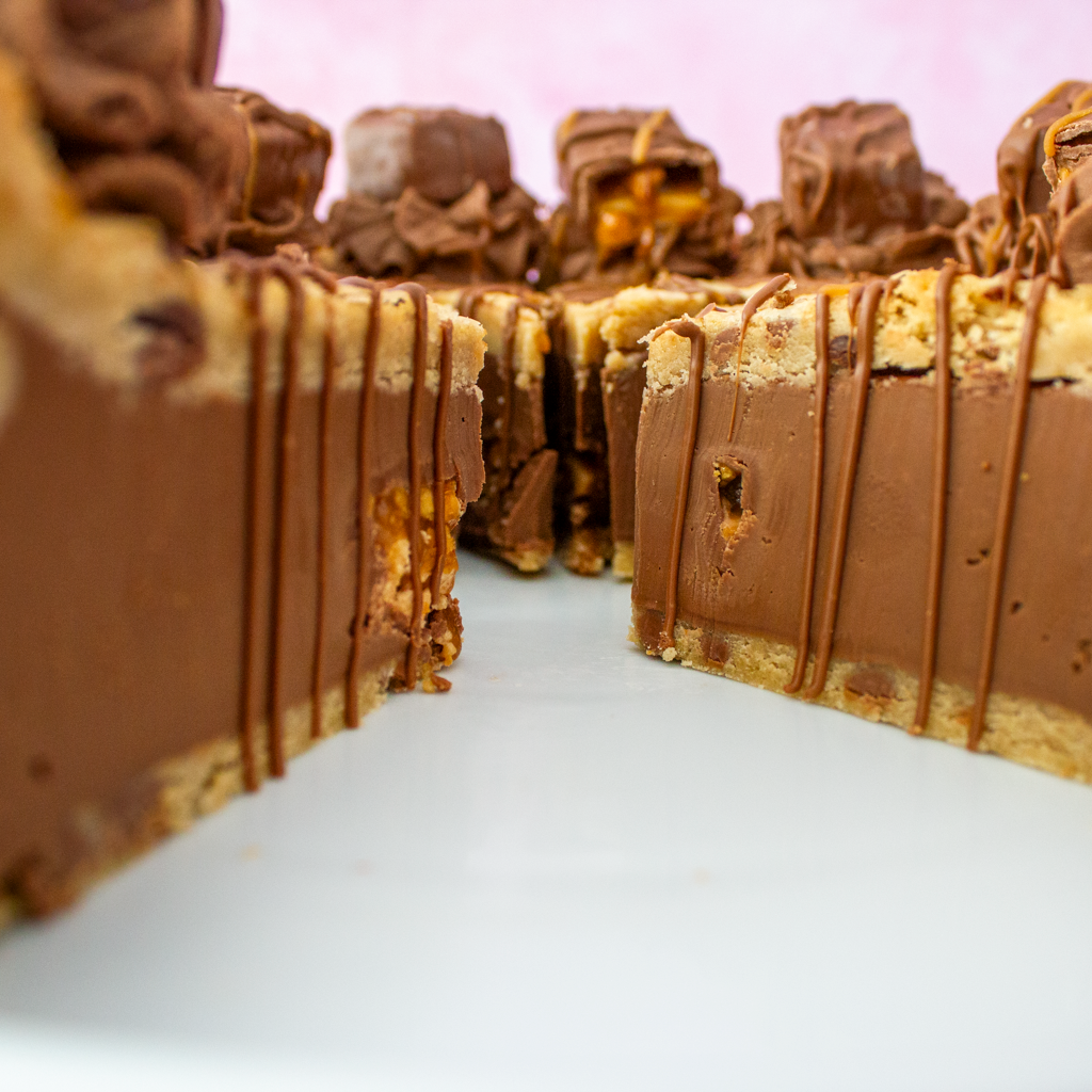 PREORDER - Full Snickers Cookie Pie - 12 Slices