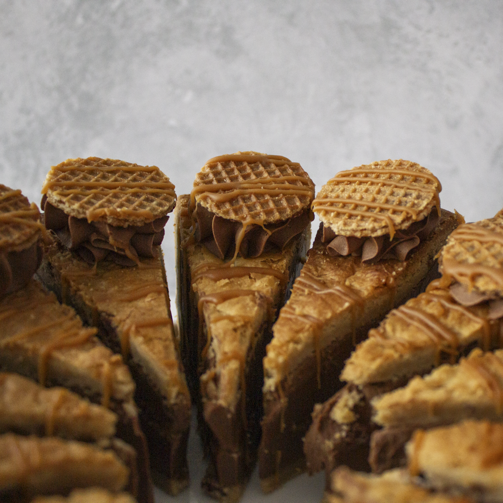 PREORDER - Full Stroopwafel Cookie Pie - 12 slices
