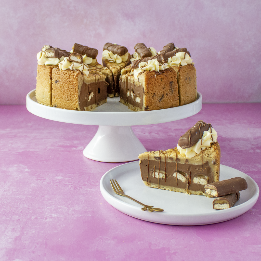 PREORDER - Full Twix Cookie Pie - 12 Slices