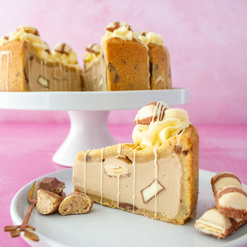 PREORDER - Full White Bueno Cookie Pie - 12 Slices