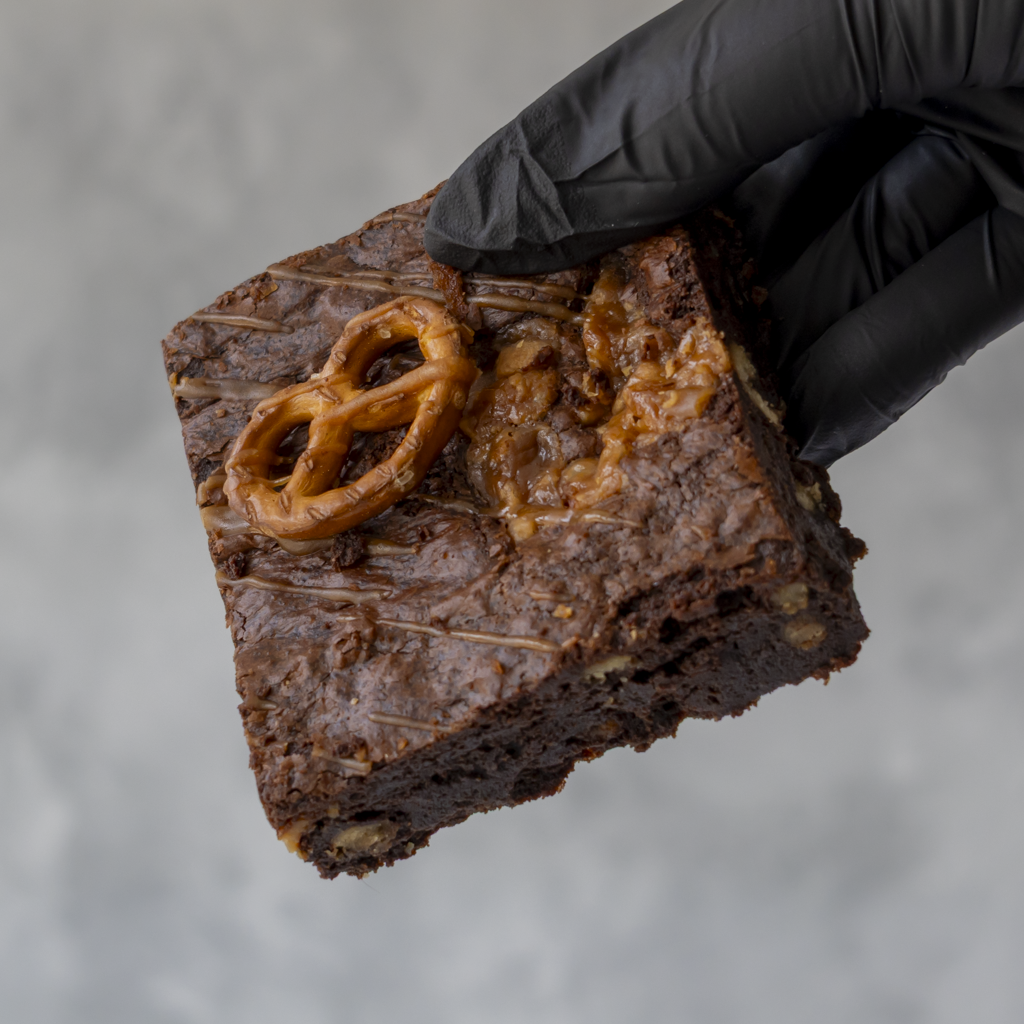 Caramel Pretzel Brownie Slab