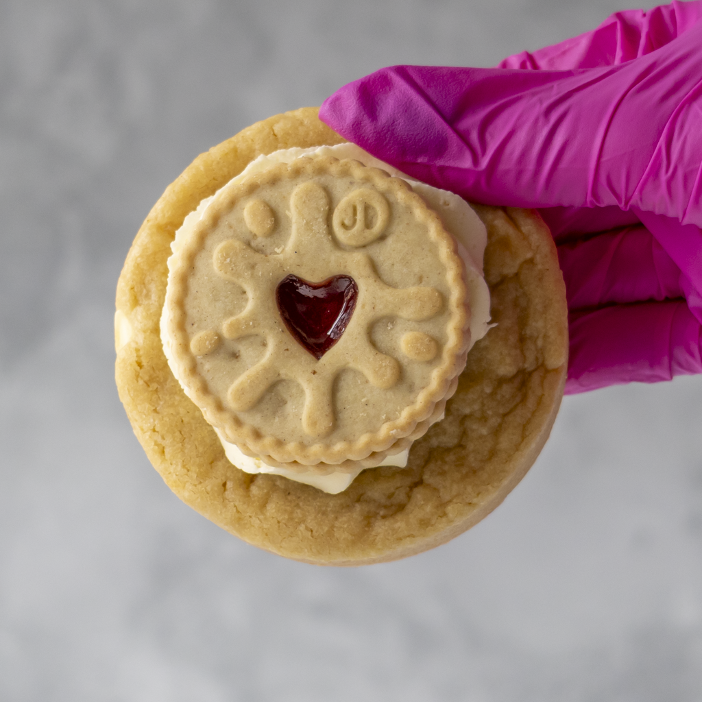 Stuffed Deluxe Cookie with Jammie Dodger