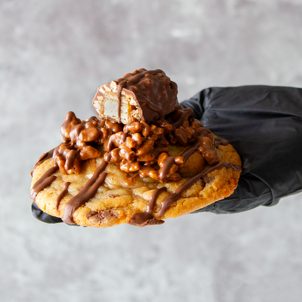 Lion Bar Deluxe Cookie