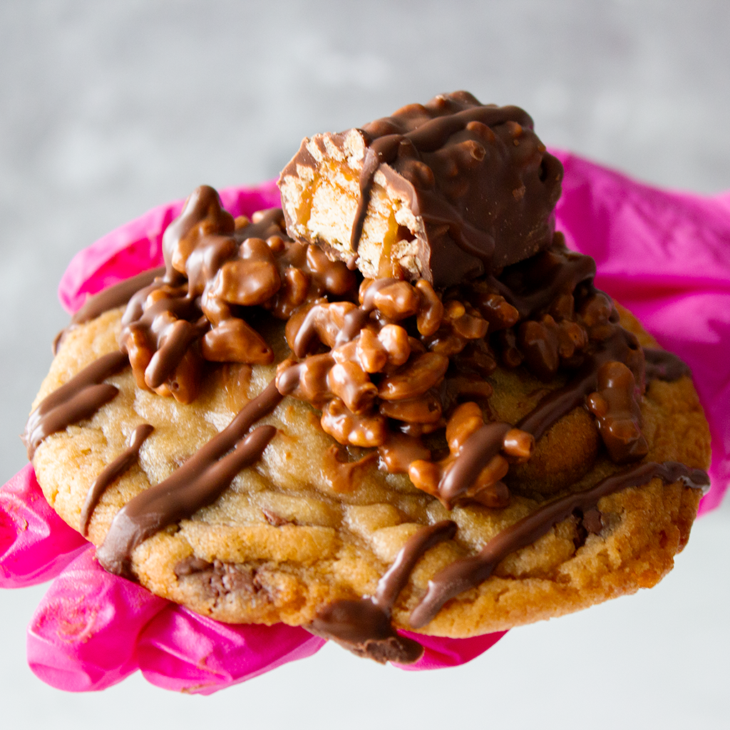 Lion Bar Deluxe Cookie