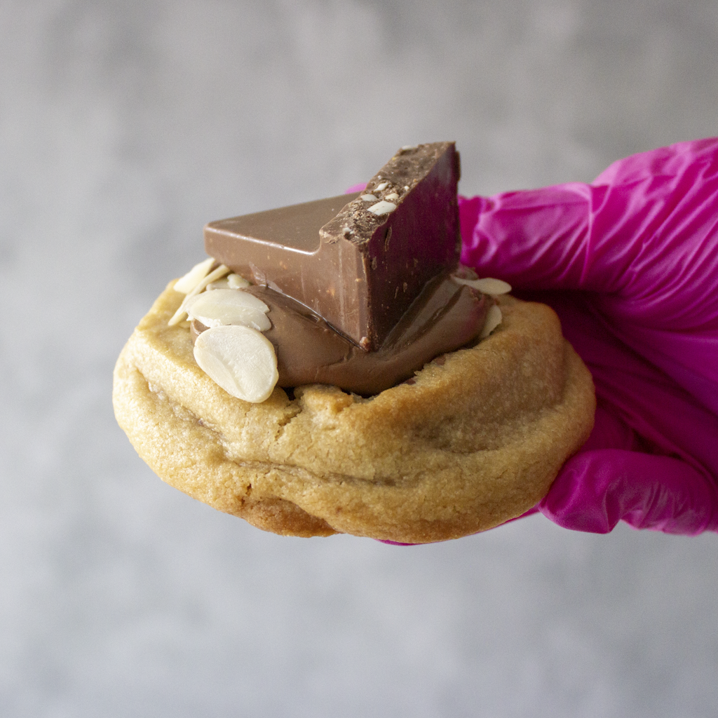 Toblerone Deluxe Cookie