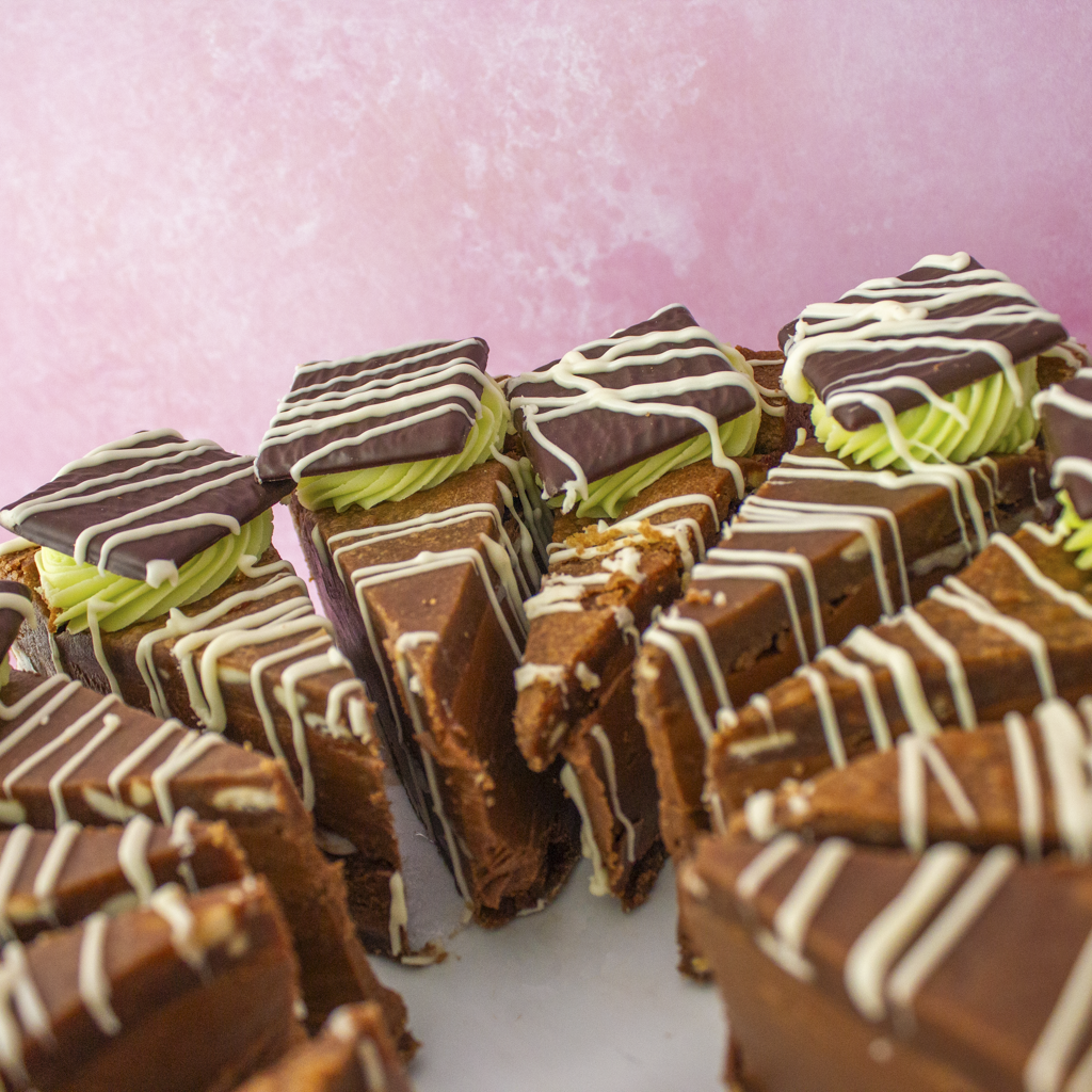 PREORDER - Full After Eight Cookie Pie - 12 Slices