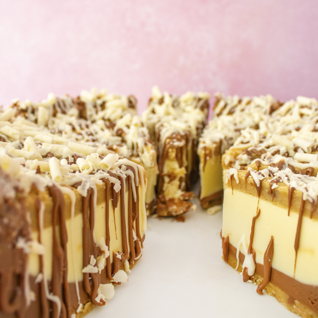 PREORDER - Full Irish Cream Cookie Pie (Alcohol Free) - 12 Slices