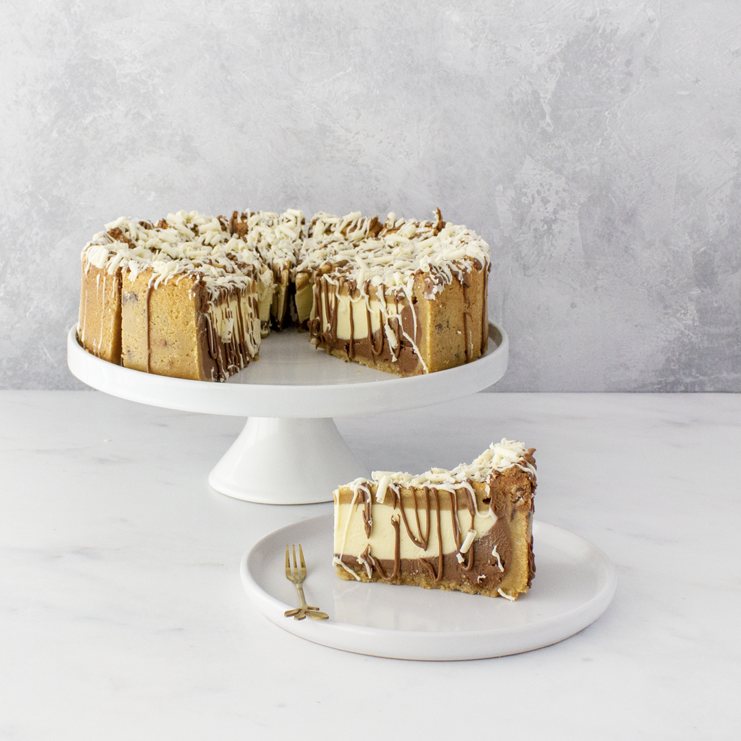 PREORDER - Full Irish Cream Cookie Pie (Alcohol Free) - 12 Slices