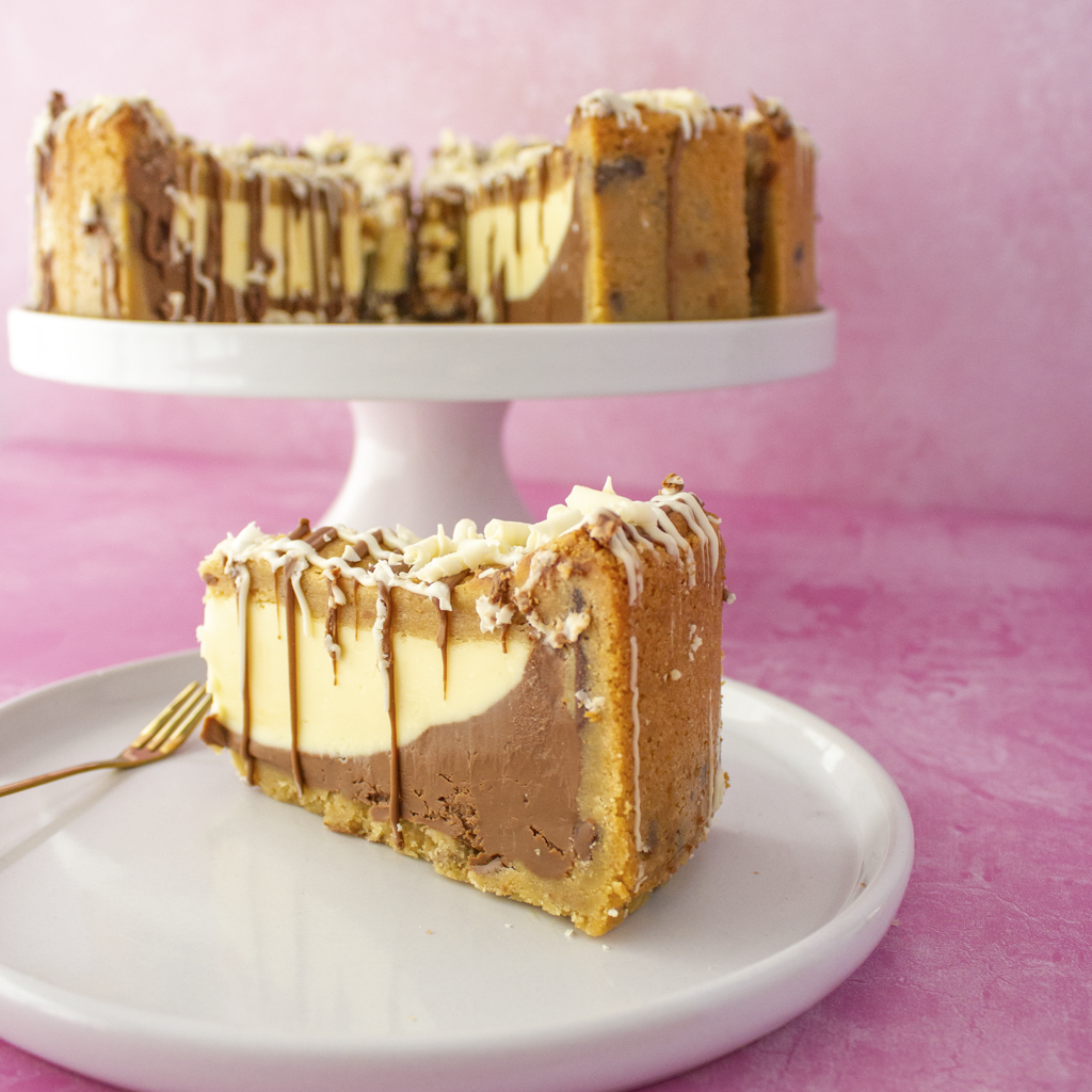 PREORDER - Full Irish Cream Cookie Pie (Alcohol Free) - 12 Slices