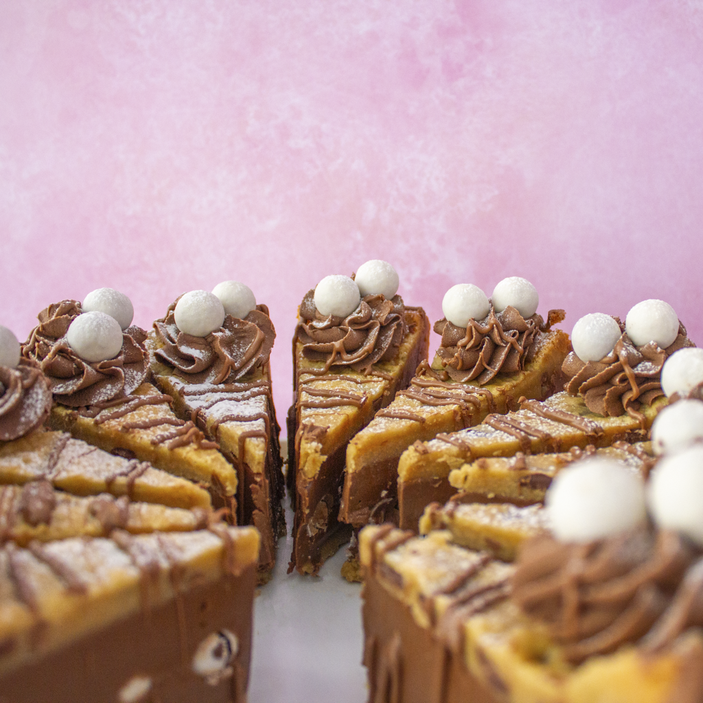 PREORDER - Full Snowball Cookie Pie - 12 Slices