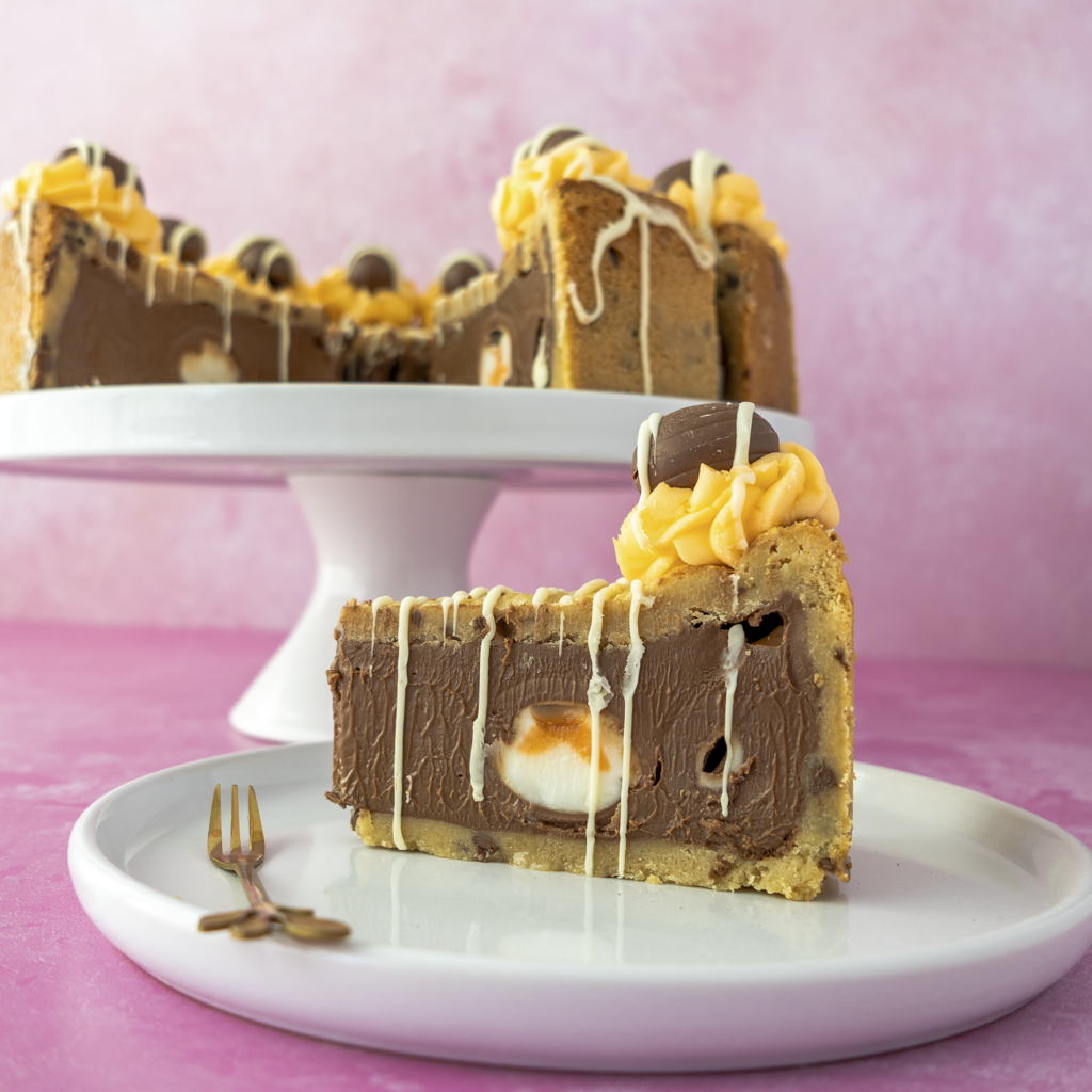PRE-ORDER - Full Cookie Pie Slice with Creme Egg - 12 Slices