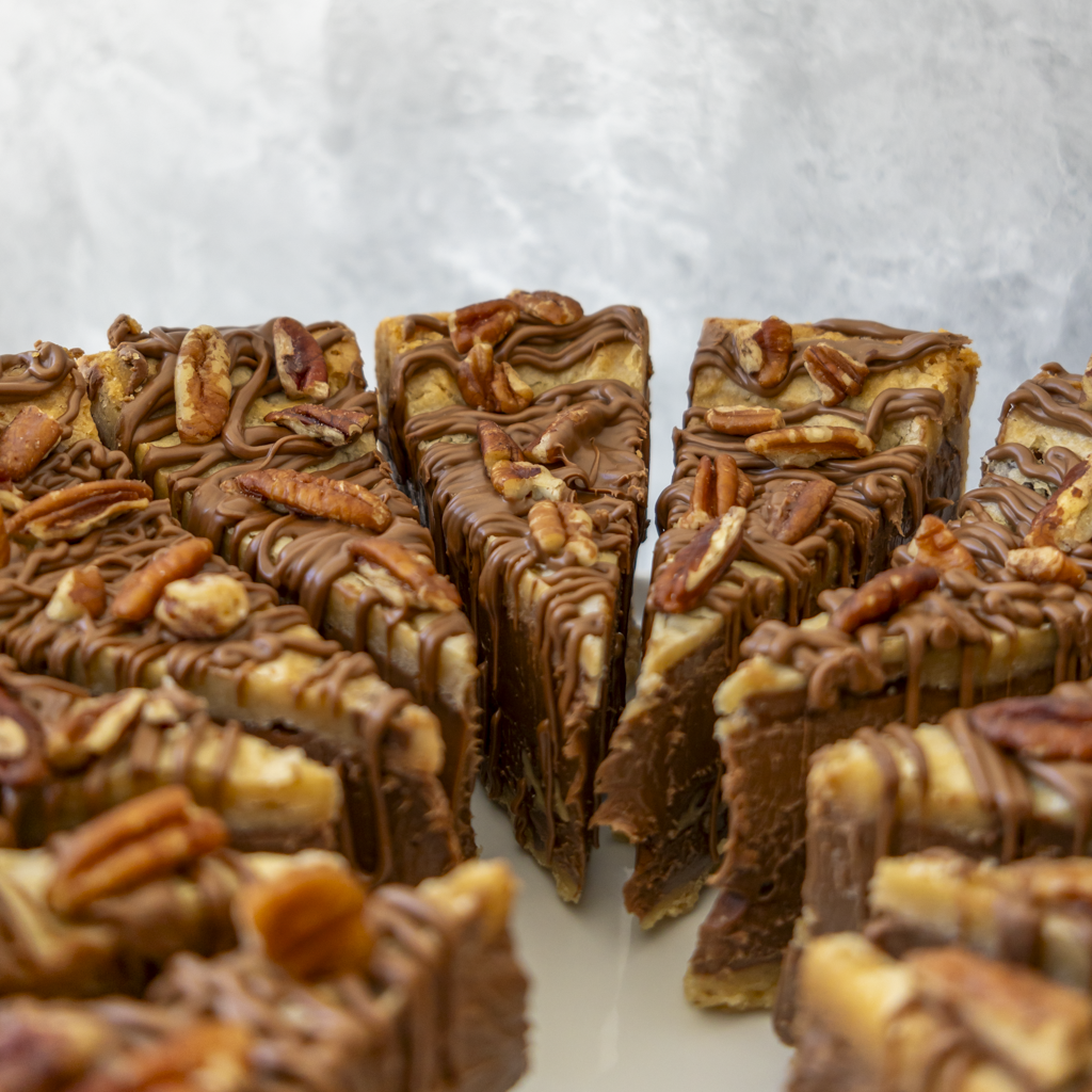 PRE-ORDER - Full Limited Edition Pecan Cookie Pie - 12 Slices
