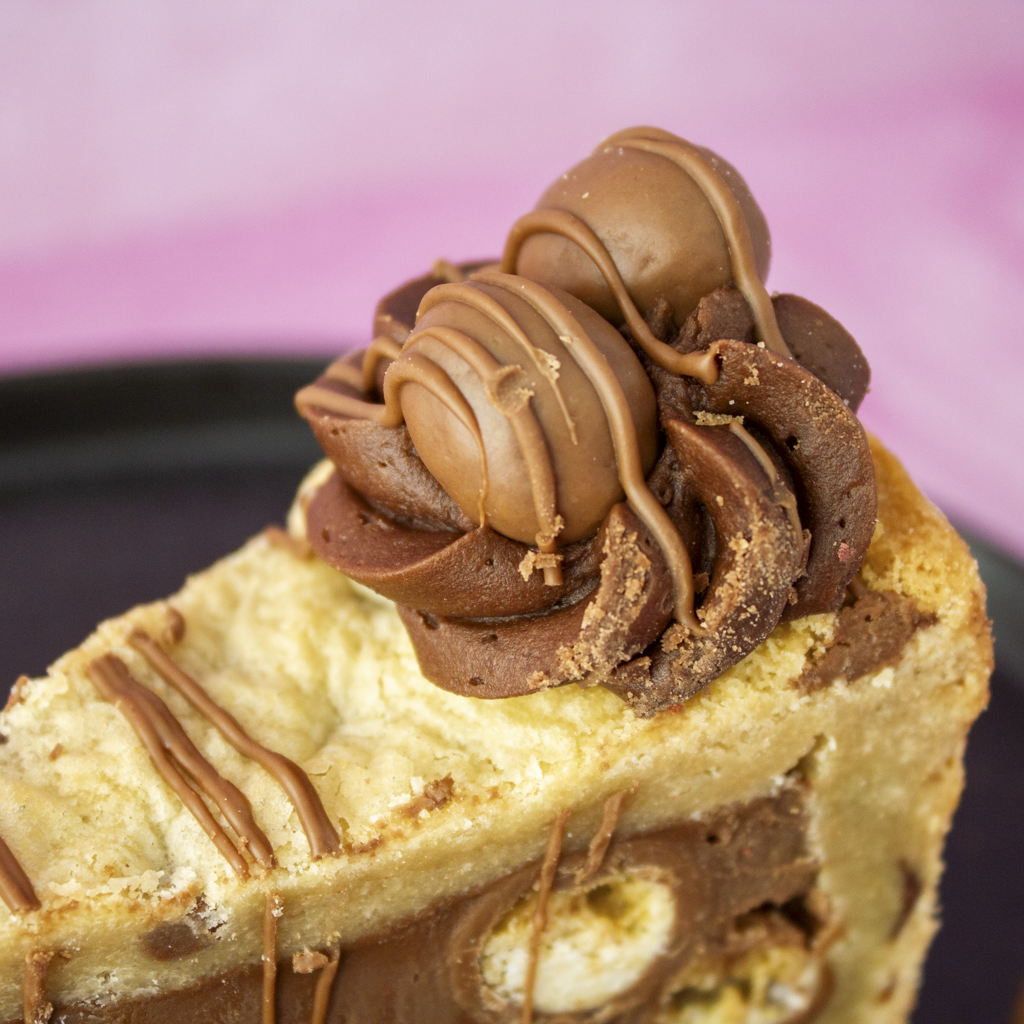 Malteser Cookie Pie Slice