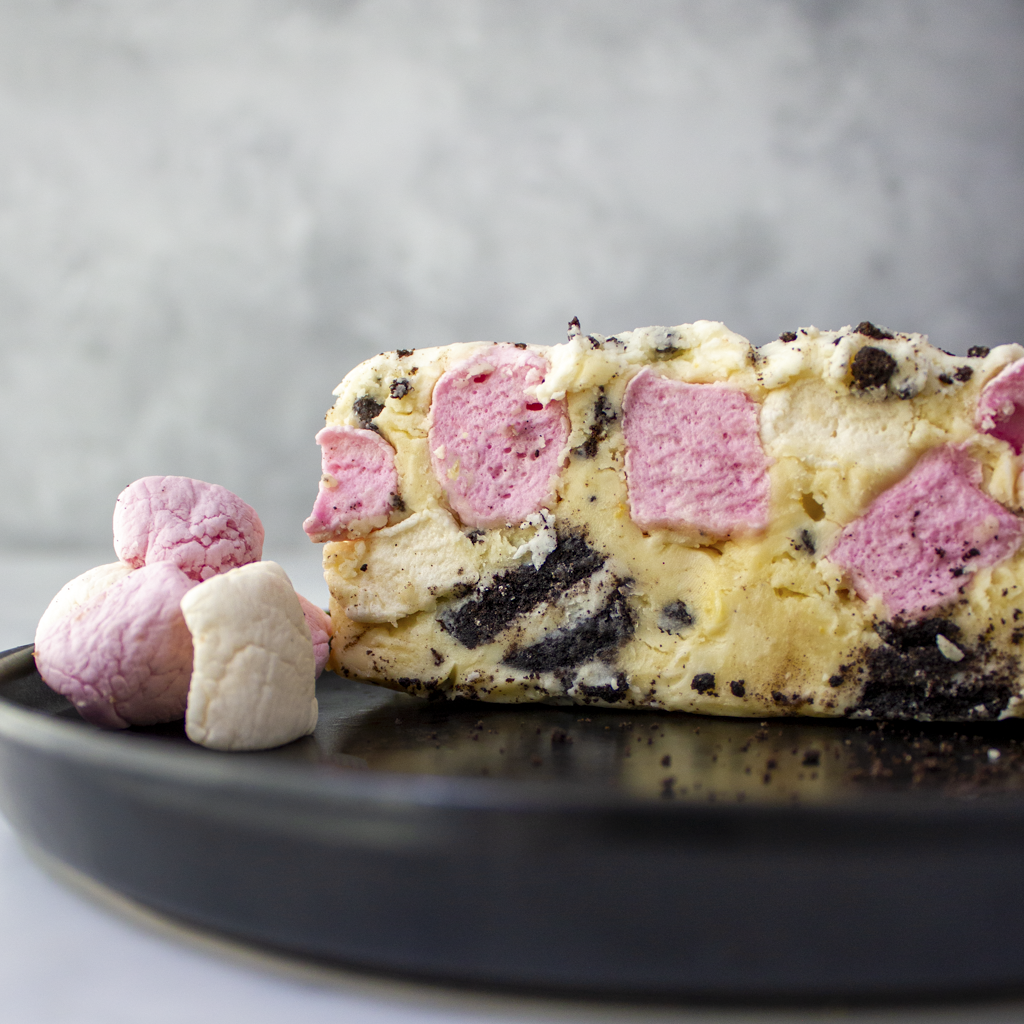 Cookies & Cream Rocky 'Mountain' Road