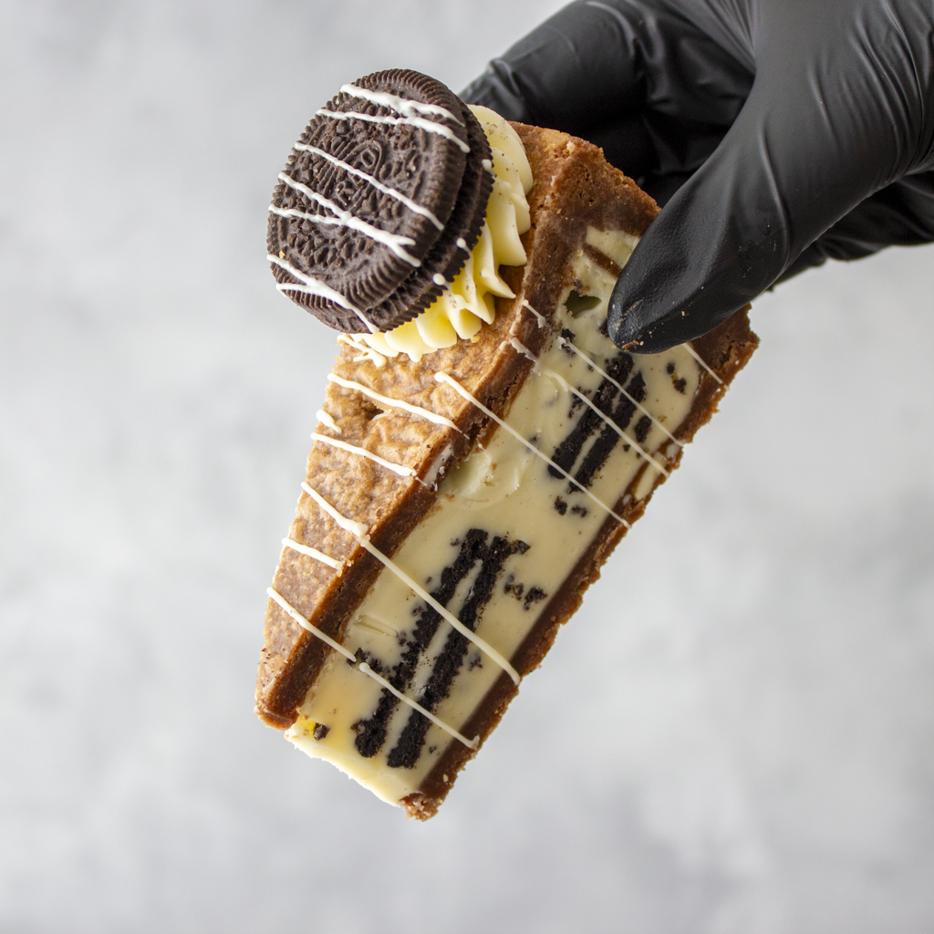 Cookies ’n Cream Cookie Pie Slice