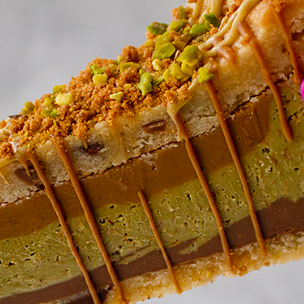PREORDER - Full Dubai Chocolate & Biscoff Cookie Pie - 12 slices